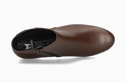 Iola - Brown